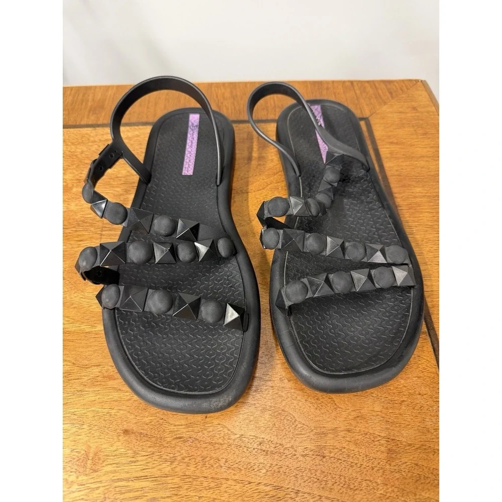 Ipanema Meu Sol Women 10 Flatform sandals geometric studs Summer Beach Rockstar - Picture 1 of 6